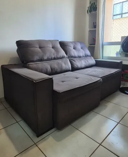Sofá retrátil