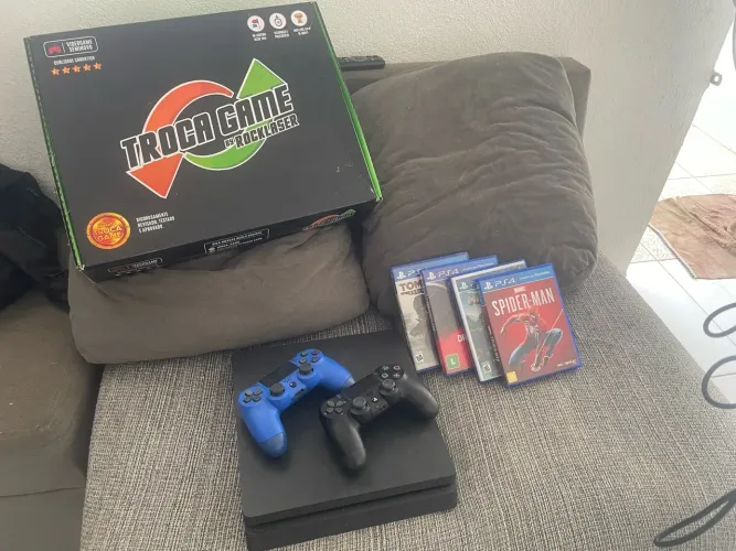 PS4 SEMINOVO