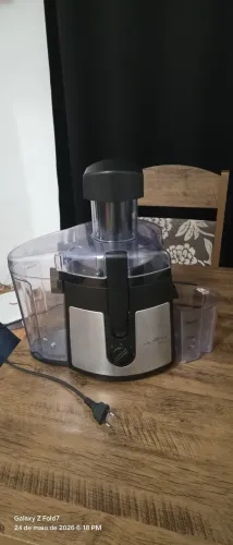 Centrífuga de frutas Britânia 110V