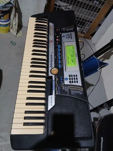 Teclado yamha psr 640