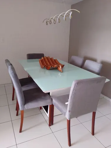 Cadeiras para mesa de jantar