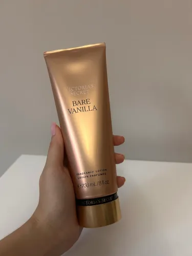 hidratante corporal bare vanilla victorias secrets