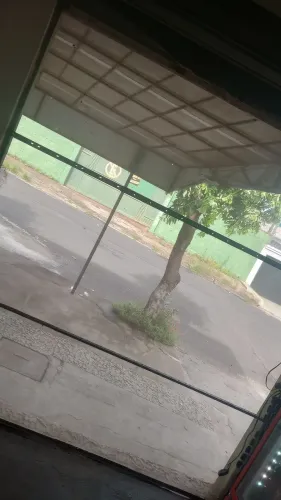 Vende essa armação de 2 metros