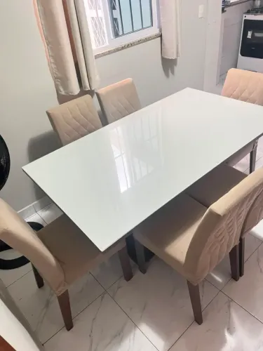 Mesa de jantar Modesa 6 cadeiras, tampo de vidro