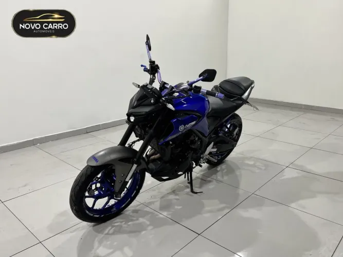 YAMAHA MT03