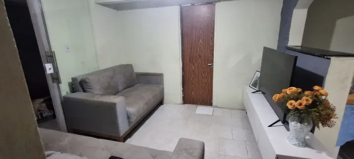 CASA 110 MIL NA LIBERDADE 3/4