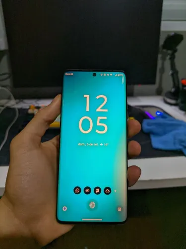 Motorola Edge 50 Pro Preto - Carregador 125W - Preço de Desapego!