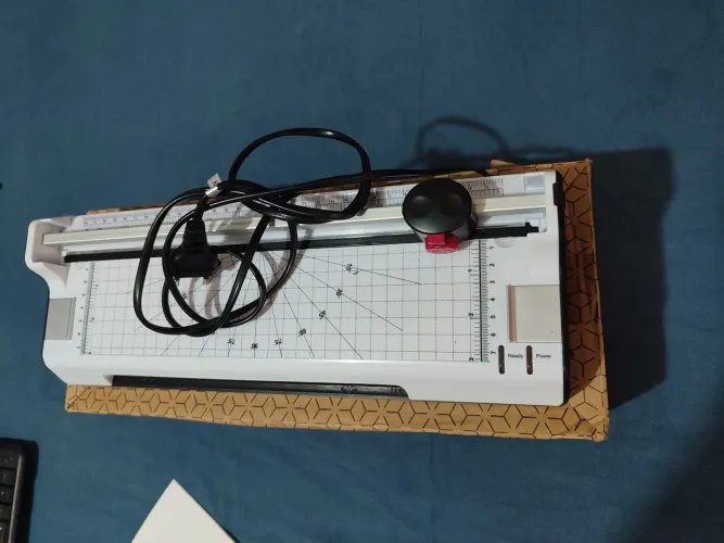 Máquina plastificação e refiladora 5x1