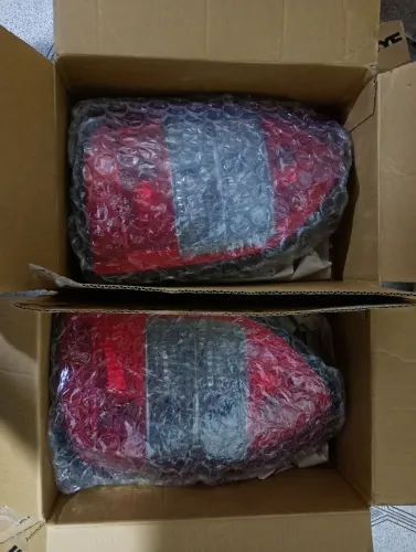 Faróis e lanternas pra vender