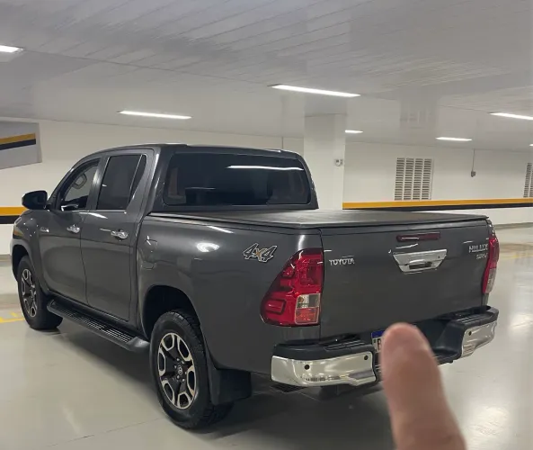 Toyota Hilux CD SRV 4X4 2.8 TDI Diesel Aut. 2022