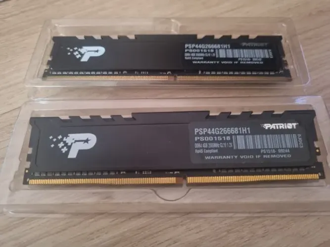 2 Pentes de memória ram DDR4 4gb