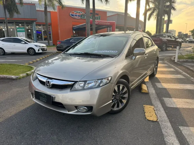 Honda Civic Sed. Lxl/ LXL SE 1.8 Flex 16V Aut. 2010