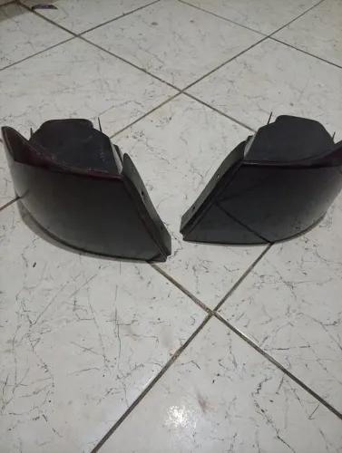 Vendo par de lanterna Voyage g5