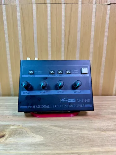 Amplificador de Fone MicroMix 14II