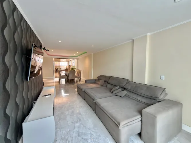 Apartamento para locação Beira Mar, Asturias, Guarujá, SP | Qvista Inteligência Imobiliári