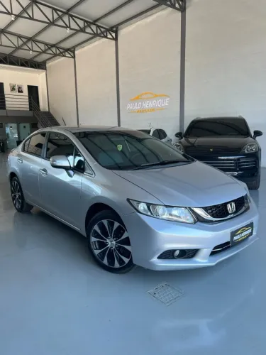 Honda Civic Sedan LXR 2.0 Flexone 16V Aut. 4P 2016