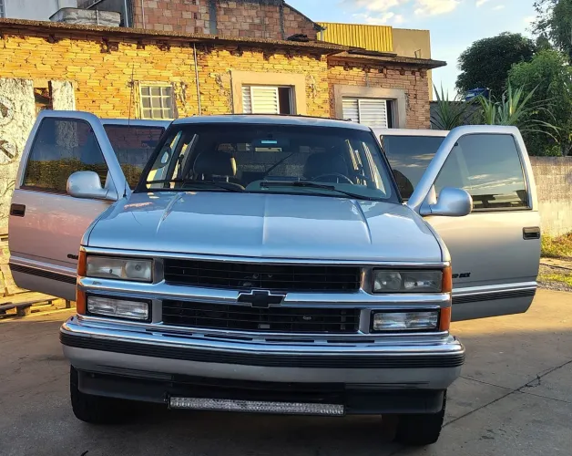 Chevrolet Silverado G. Blazer Dlx/ STD 4.2 Dies.tb 1999