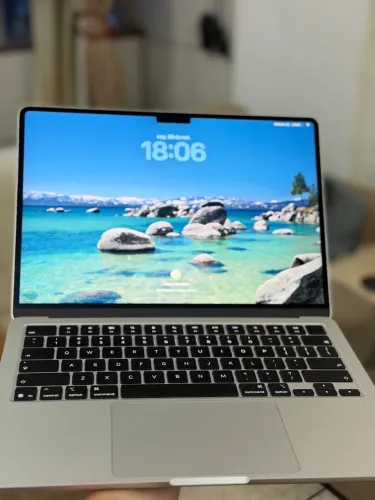 MacBook Air 13 m5 valor de mercado dele na Apple 15mil