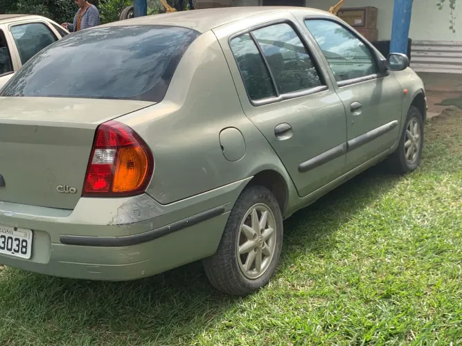 Renault Clio RT/ Privil. 1.0/1.0 Hi-power 16V 5P 2003