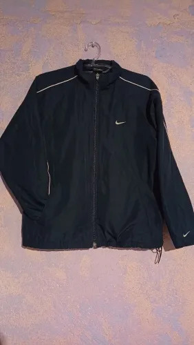 Jaqueta Nike feminino P original - 50,00