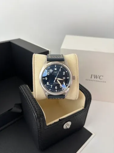 Relógio IWC Mark XVIII Automático 41mm Couro Preto Linha Prem AAA+ Vidro Safira