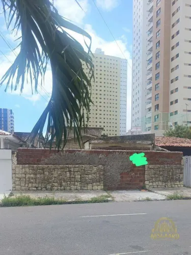 Área à venda, 300 m² por R$ 850.000,00 - Manaíra - João Pessoa/PB