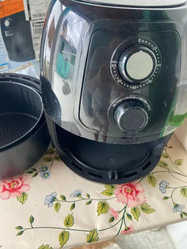 AIR FRYER
