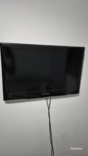 TV BUSTER 32"