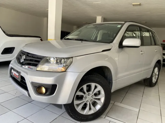 Suzuki Grand Vitara 2.0 16V 3P 2013
