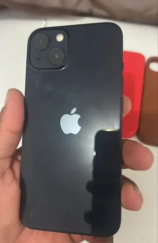 iPhone 13, 256 gigas pra hoje, muito novo !