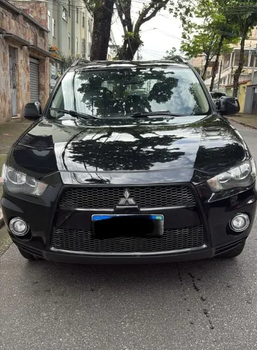 Mitsubishi Outlander 2.0 16V 160cv Aut. 2013