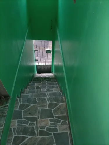 Aluga se uma casa