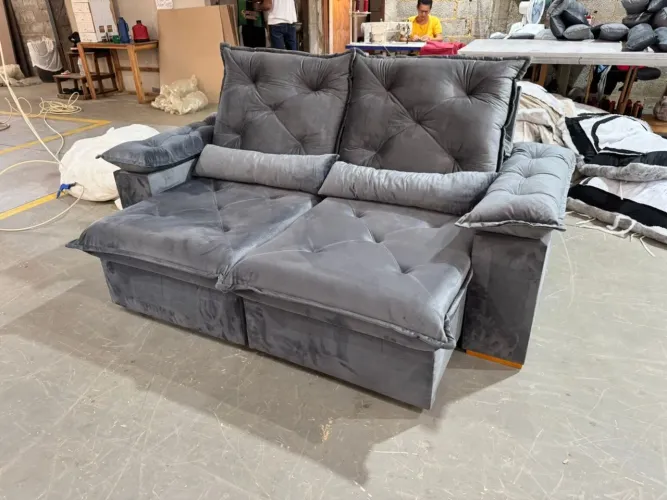 Sofá Retrátil e Reclinável 2,00m Brasil Molas Bonnel tt44