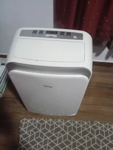 Ar-Condicionado portátil MIDEA