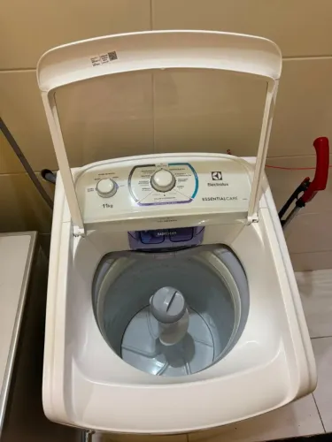 Máquina lav roupas 11kg ESSENTIALCARE