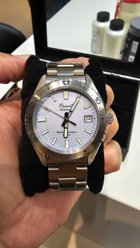 Relógio Orient Edição Limitada Mako 40