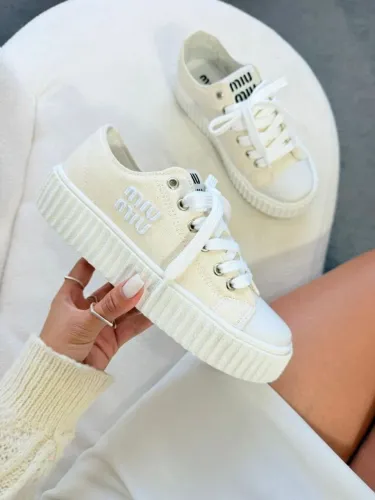 Tênis feminino - miu miu