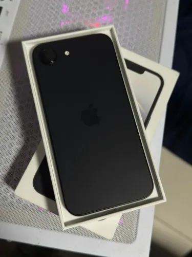 IPHONE 16E APENAS 2 MESSES DE USO, PRA VENDER LIGEIRO