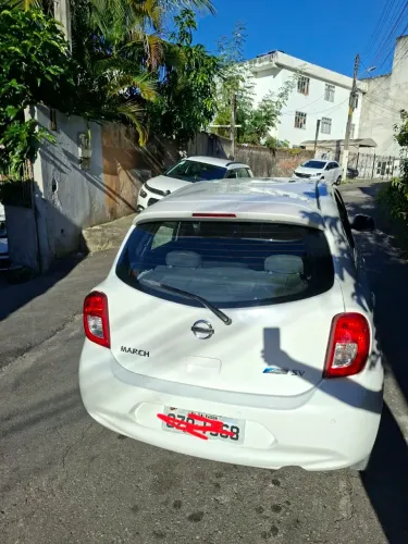 Nissan March SV 1.0 16V Flex Fuel 5P 2015