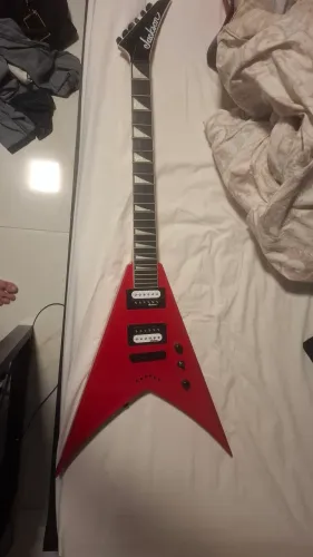 Flying V Jackson nova
