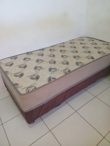 Cama box de solteiro