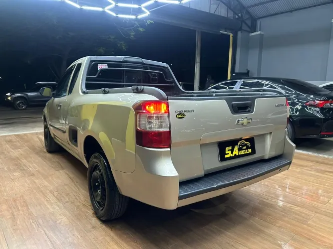 Chevrolet Montana LS 1.4 Econoflex 8V 2P 2012
