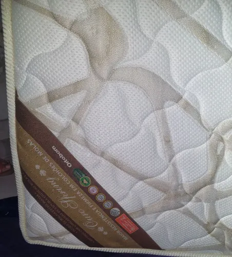 Base de cama + colchão queen