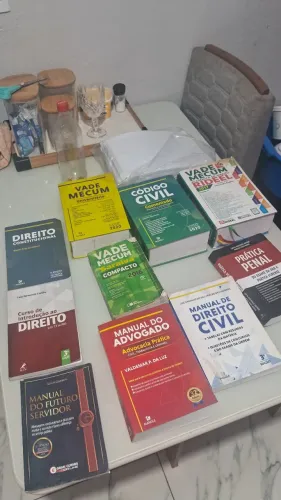 Livros de direito