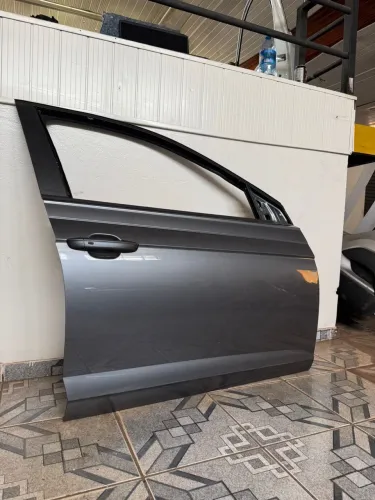 PORTA DIANTEIRA DIREITA VW POLO