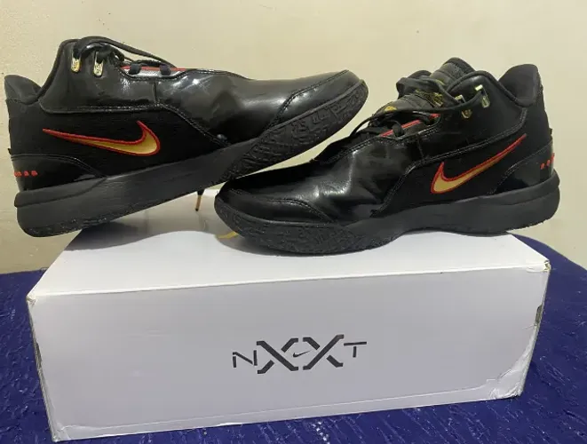 Tênis Nike Zoom Lebron NXXT Gen AMPD