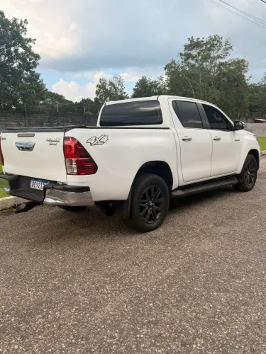 Toyota Hilux CD SRX 4X4 2.8 TDI 16V Diesel Aut. 2018