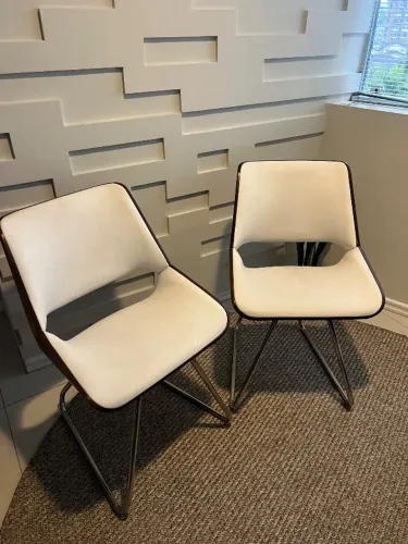 Kit 2 cadeiras/poltronas
