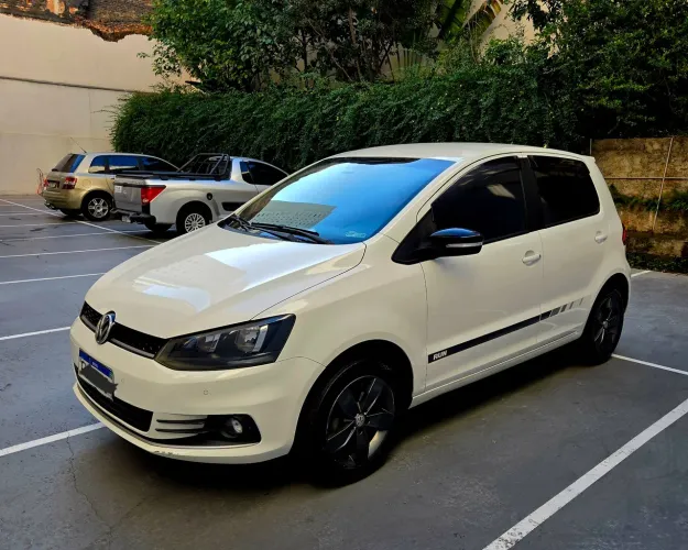 Volkswagen Fox RUN 1.6 Flex 8V 5P 2017