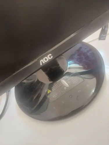 Vendo Monitor AOC 